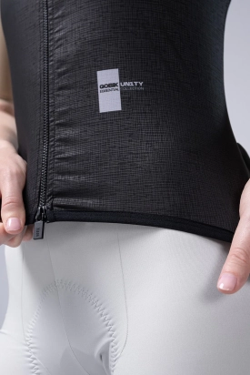 GILET PLUS 2.0 WOMAN BLACKCURRANT GOBIK