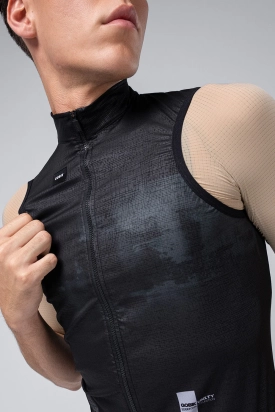 GILET PLUS 2.0 MAN BLACKCURRANT GOBIK