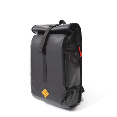 BACKPACK ROLLTOP 22L BLACK RESTRAP