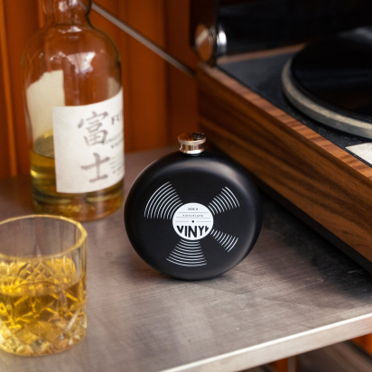 RECORD HIP FLASK KIKKERLAND