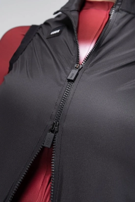 GILET VECTOR WOMAN CROW GOBIK