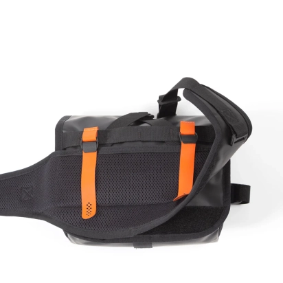 UTILITY HIP PACK 6L BLACK RESTRAP