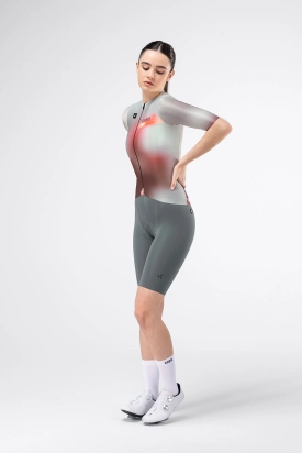 MAJICA BICIKLISTIČKA KRATKI RUKAVI ATTITUDE 2.0 WOMAN FLANK GOBIK
