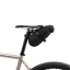 SADDLE PACK 2.5L BLACK RESTRAP